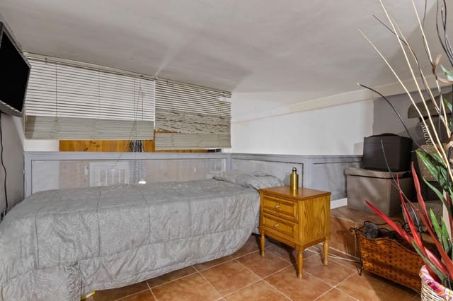 1 makuuhuone Kaupallinen myytävänä paikassa Torremolinos - 93 500 € (Ref: 9437609)