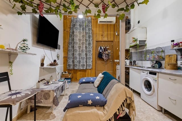 1 makuuhuone Kaupallinen myytävänä paikassa Torremolinos - 93 500 € (Ref: 9437609)