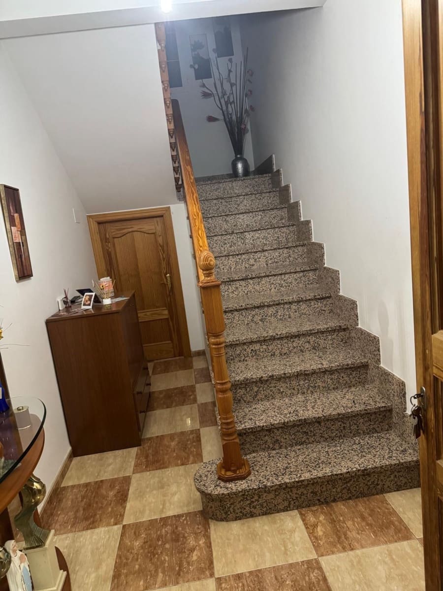 10 slaapkamer Villa te koop in Villanueva de los Infantes - € 275.000 (Ref: 9437611)