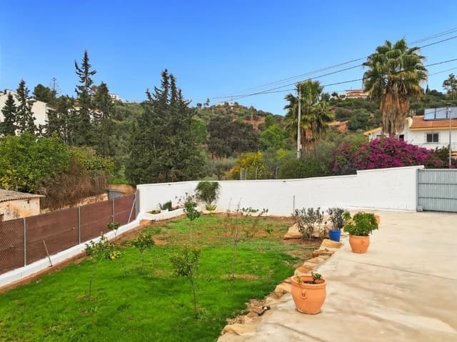 4 soveværelse Villa til salg i Almogía med garage - € 449.000 (Ref: 9440238)