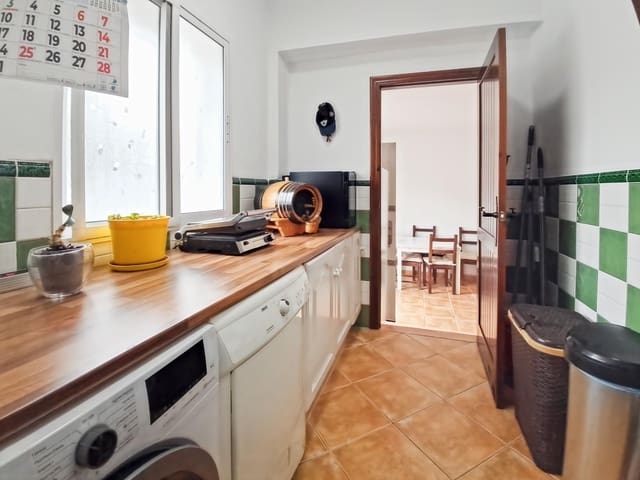 4 soveværelse Villa til salg i Almogía med garage - € 449.000 (Ref: 9440238)