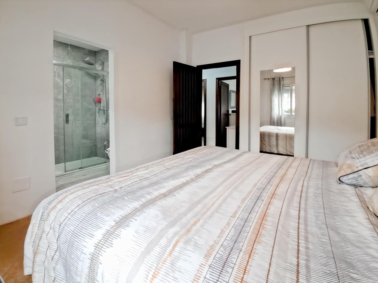 4 bedroom Villa for sale in Almogia with garage - € 449,000 (Ref: 9440238)