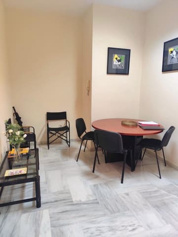 2 soverom Kontor til salgs i Sevilla by med garasje - € 179 000 (Ref: 9441422)