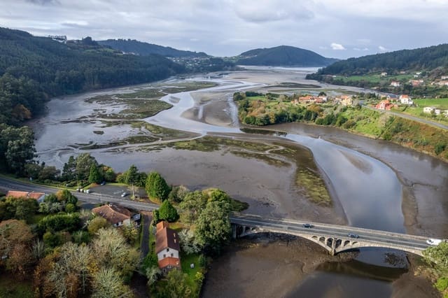 6 soveværelse Finca/Landehus til salg i Valdoviño - € 1.500.000 (Ref: 9446613)