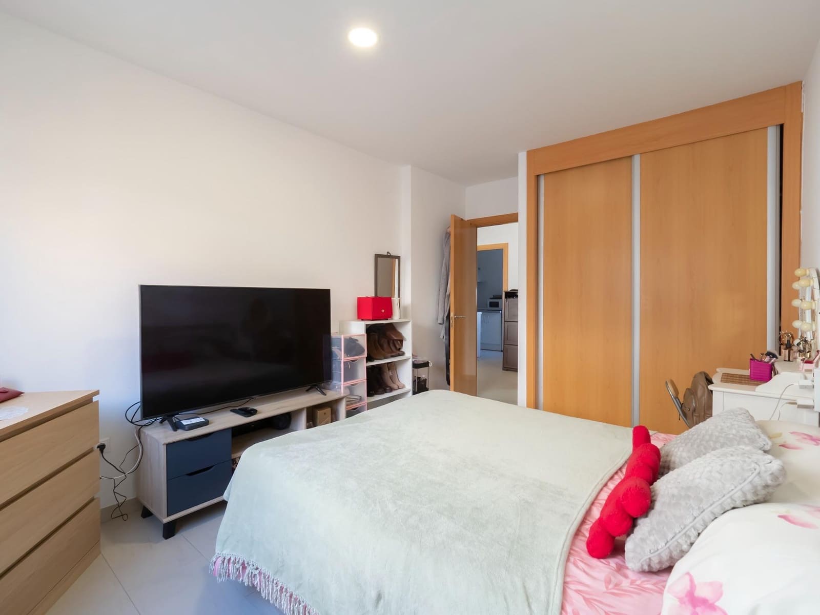 1 bedroom Flat for sale in Las Ventas de Retamosa with garage - € 99,800 (Ref: 9446615)