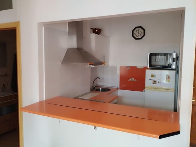 1 soveværelse Lejlighed til leje i Guanarteme, Las Palmas de Gran Canaria - € 970 (Ref: 9449600)