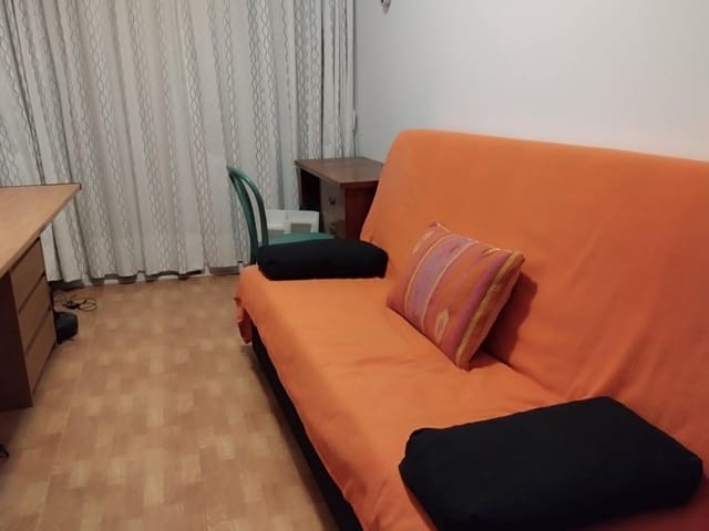 1 soveværelse Lejlighed til leje i Guanarteme, Las Palmas de Gran Canaria - € 970 (Ref: 9449600)