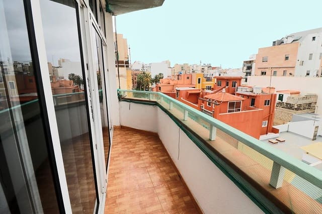 1 slaapkamer Flat te huur in Guanarteme, Las Palmas de Gran Canaria - € 930 (Ref: 9449600)