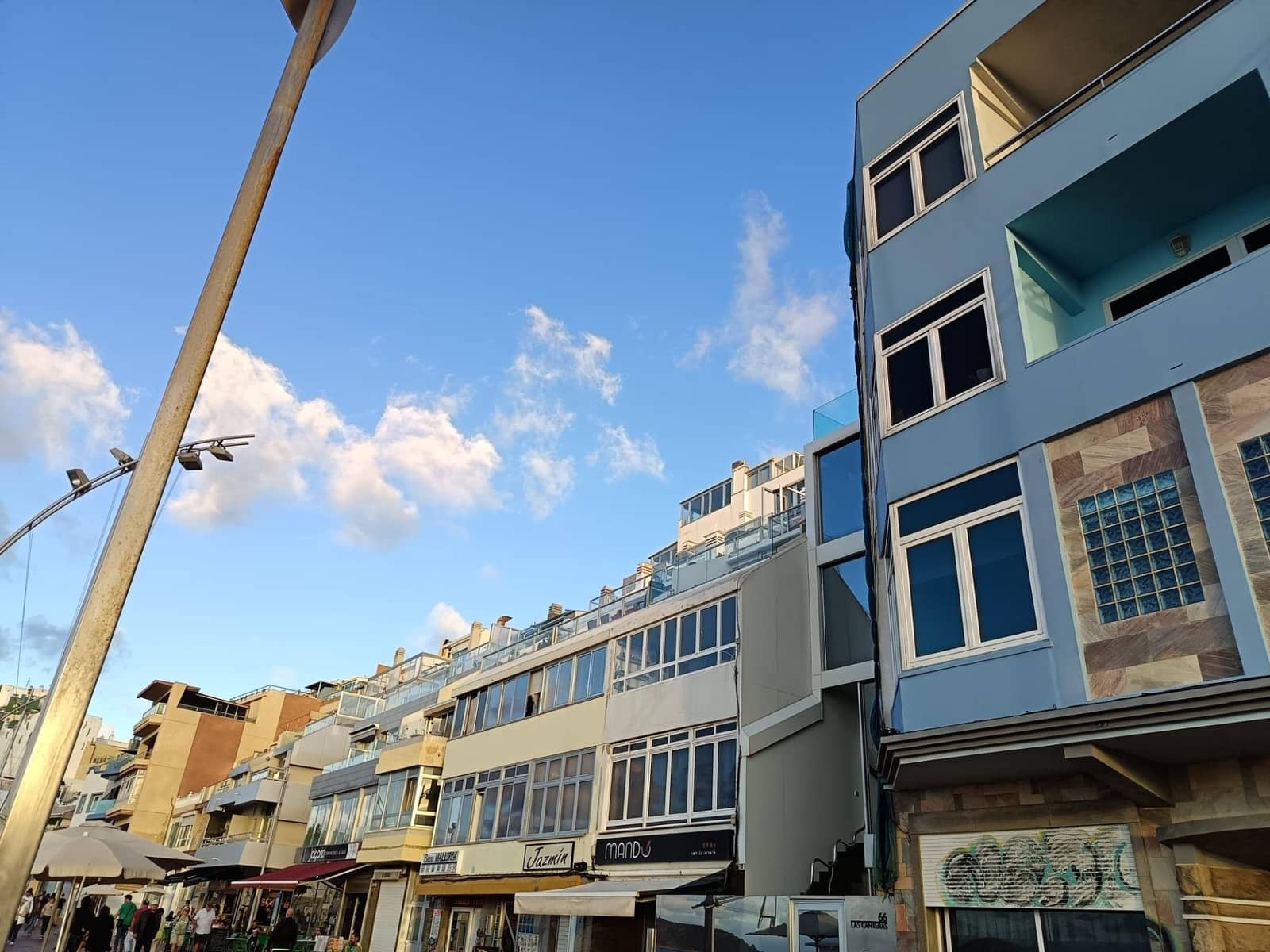1 slaapkamer Flat te huur in Las Palmas de Gran Canaria - € 930 (Ref: 9449600)