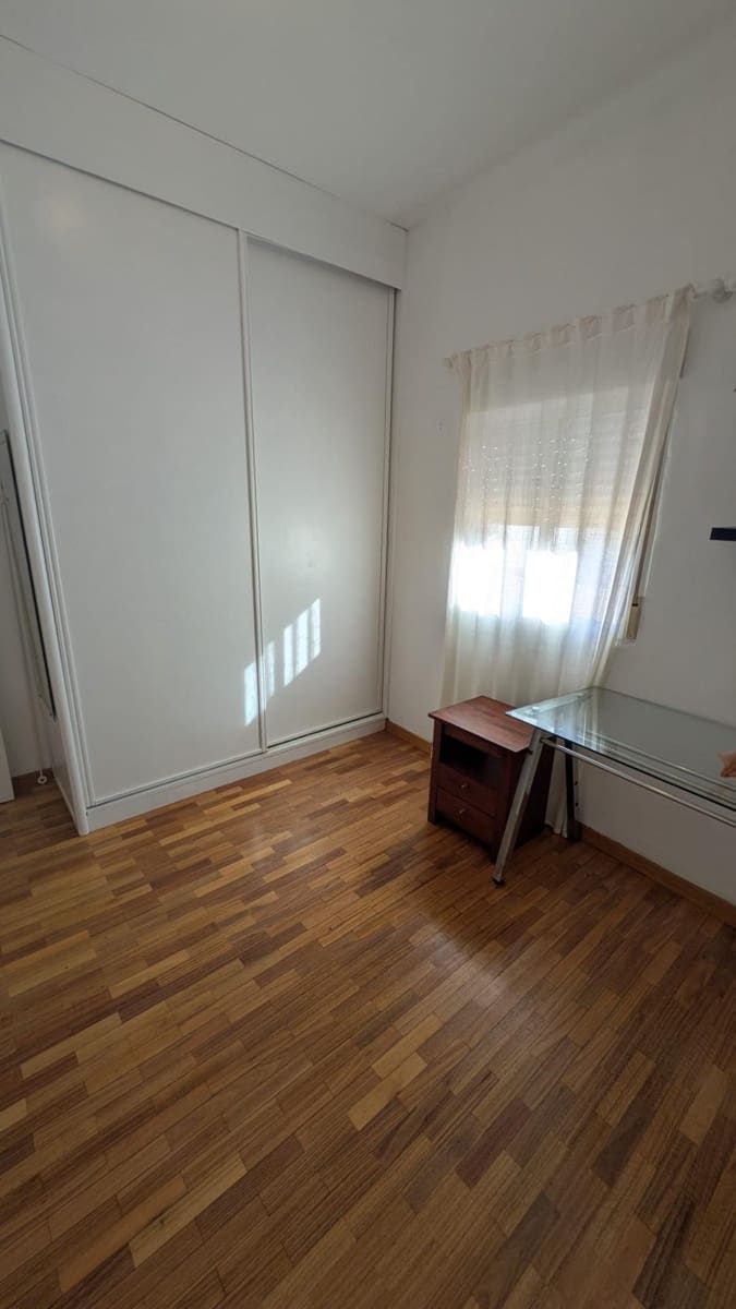 2 soveværelse Lejlighed til leje i Las Palmas de Gran Canaria - € 900 (Ref: 9449603)