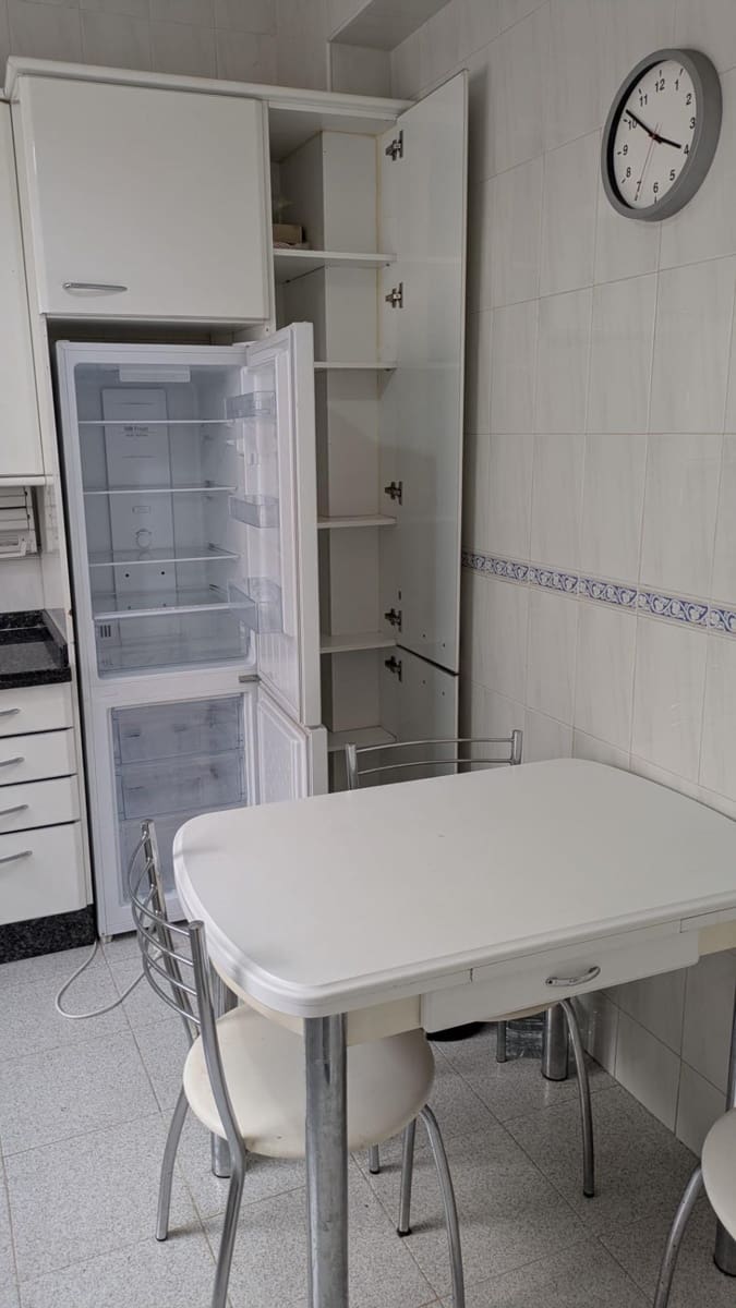 2 soveværelse Lejlighed til leje i Las Palmas de Gran Canaria - € 900 (Ref: 9449603)