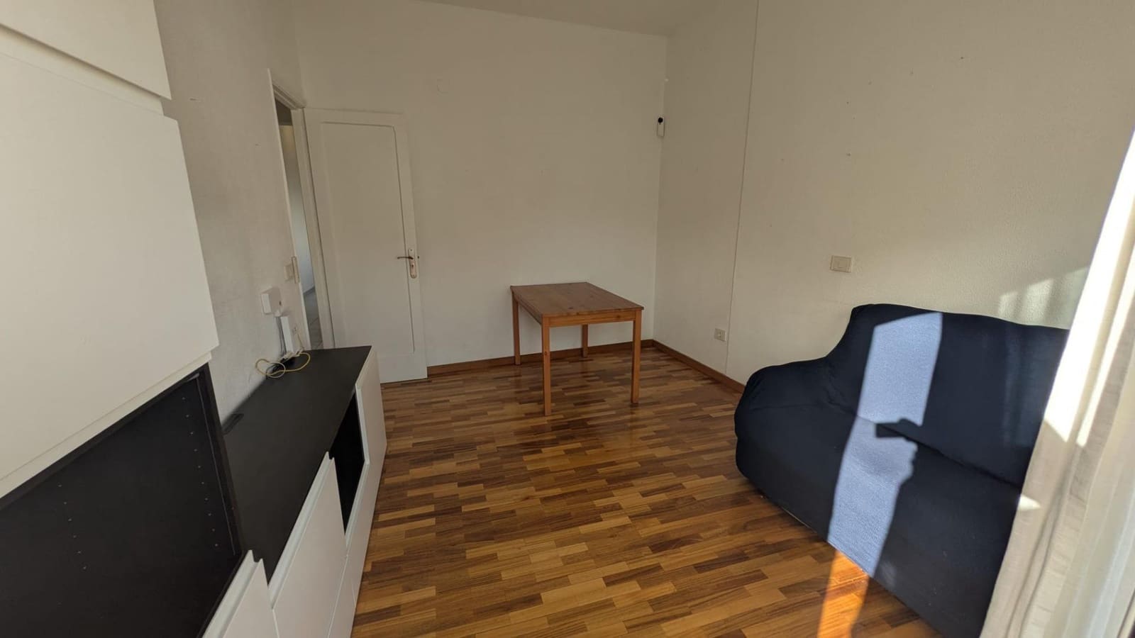 2 soveværelse Lejlighed til leje i Las Palmas de Gran Canaria - € 900 (Ref: 9449603)