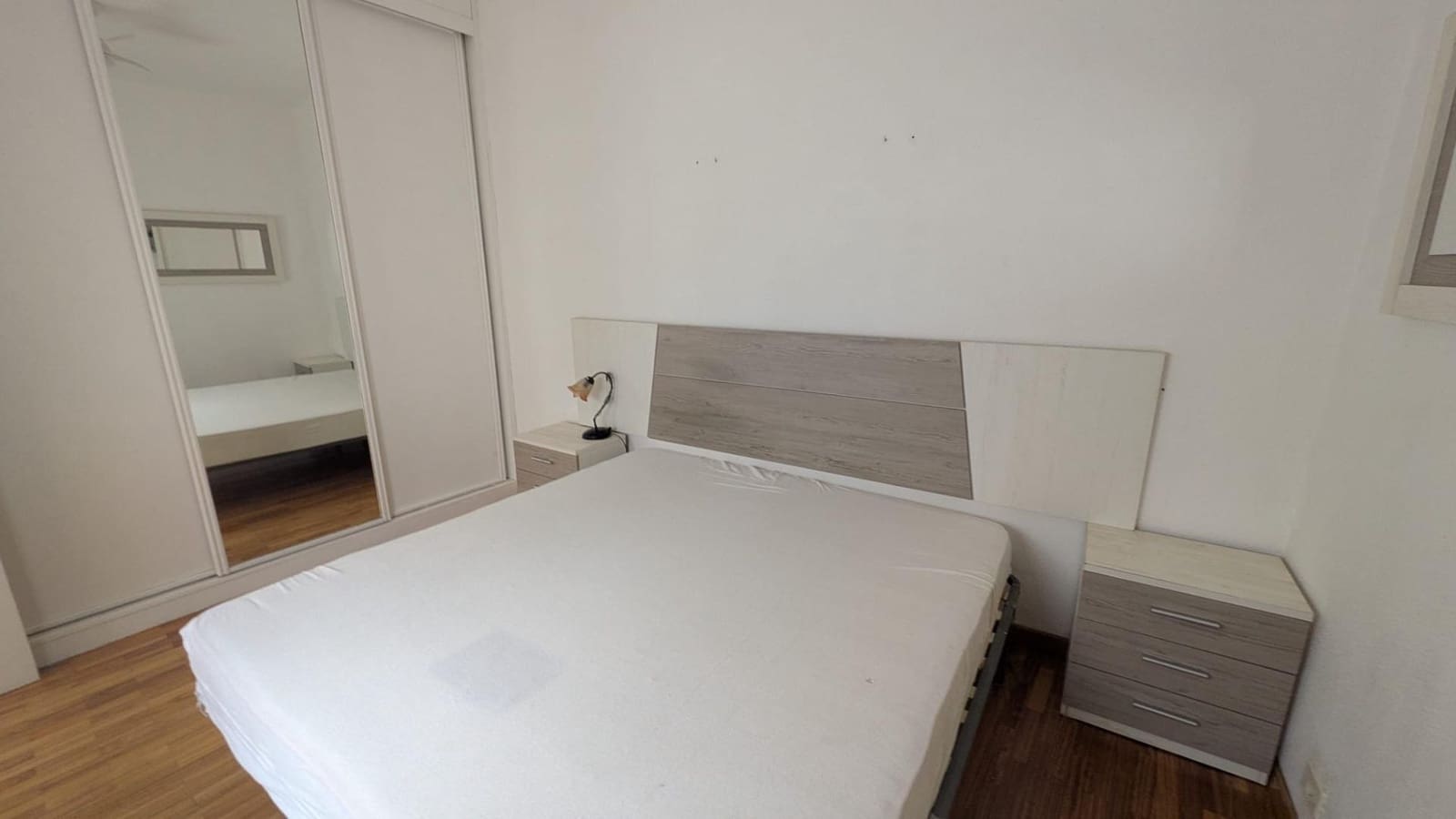 2 soveværelse Lejlighed til leje i Las Palmas de Gran Canaria - € 900 (Ref: 9449603)