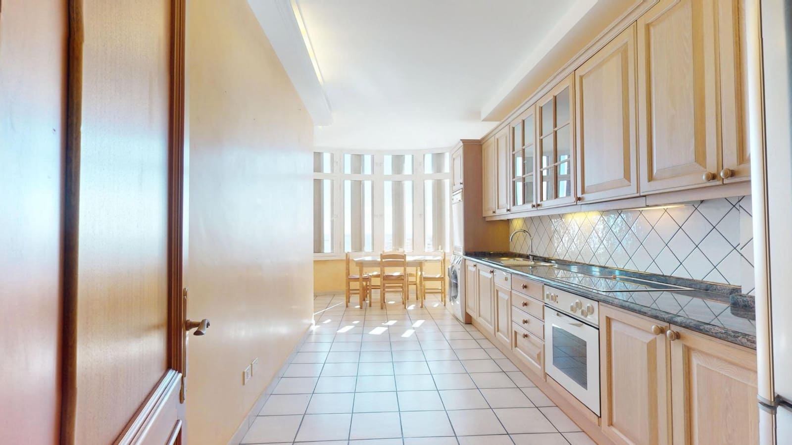 3 sypialnia Mieszkanie na sprzedaż w Las Palmas de Gran Canaria z garażem - 778 000 € (Ref: 9452293)