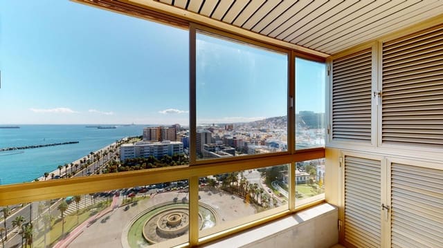 Piso de 3 habitaciones en Las Palmas de Gran Canaria en venta con garaje - 778.000 € (Ref: 9452293)