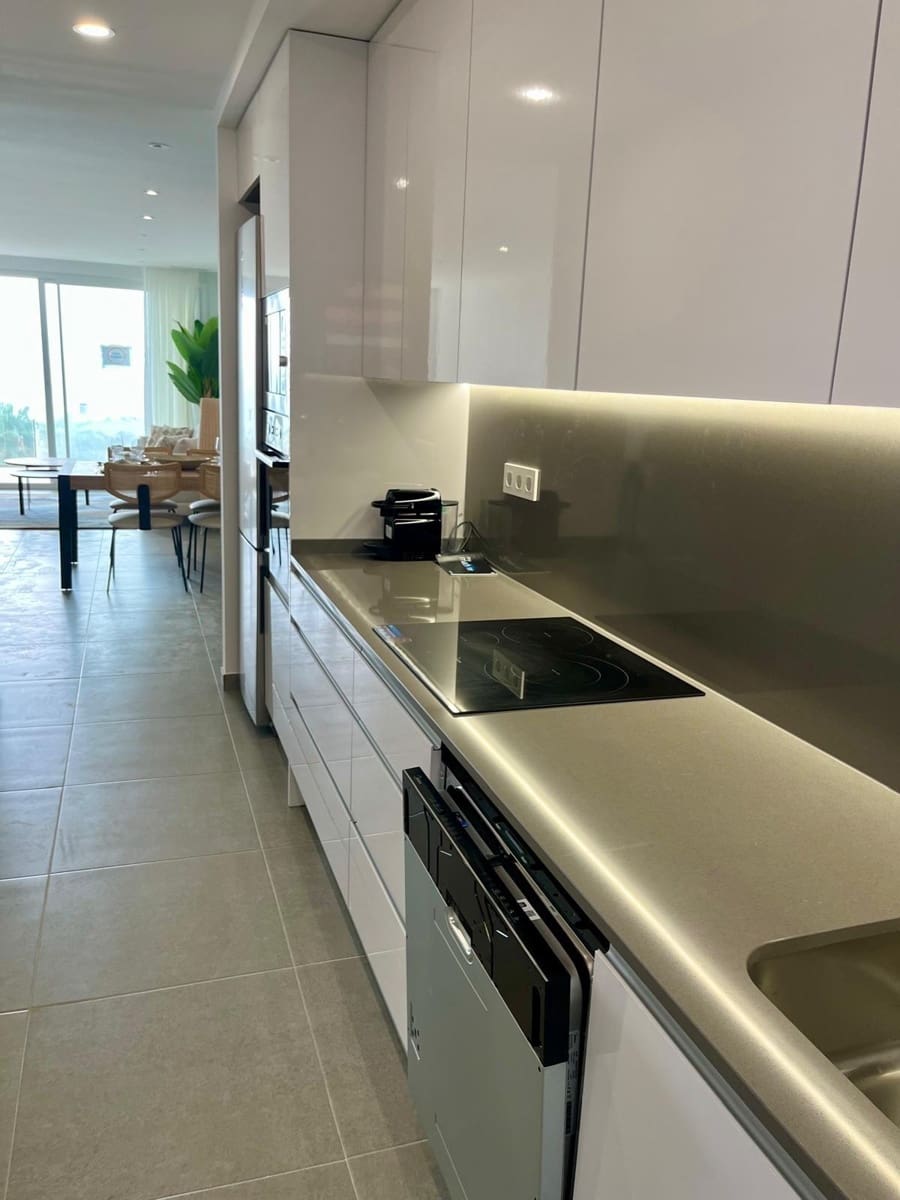 2 bedroom Apartment for sale in La Manga del Mar Menor - € 237,132 (Ref: 9462515)