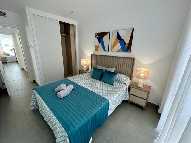 2 slaapkamer Appartement te koop in La Manga del Mar Menor - € 237.132 (Ref: 9462515)