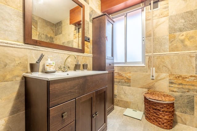 5 quarto Apartamento para venda em Corunha cidade - 325 000 € (Ref: 9465677)