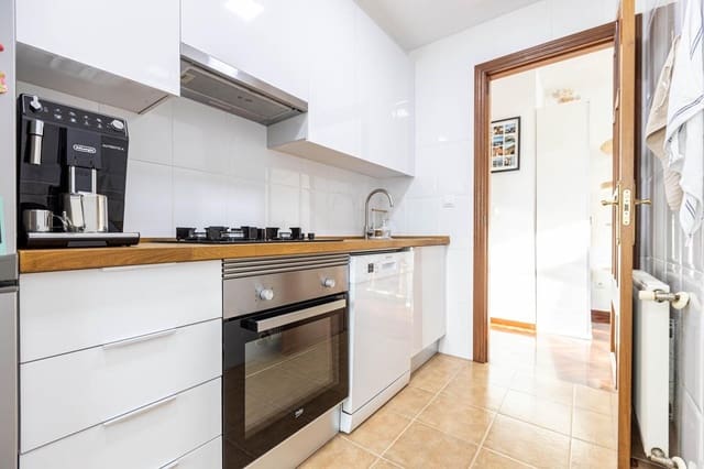 2 chambre Penthouse à vendre à Arteixo avec garage - 210 000 € (Ref: 9465678)