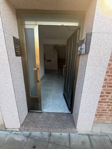 Piso de 2 habitaciones en Ciudad Real ciudad en venta - 95.000 € (Ref: 9470594)