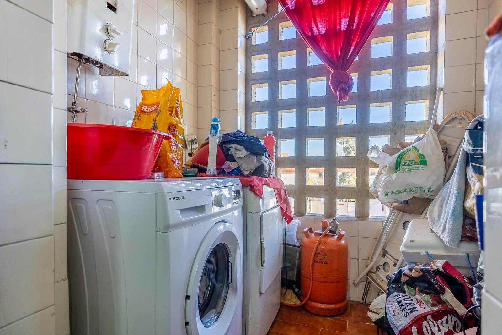 3 quarto Apartamento para venda em Alcala de Guadaira com garagem - 129 000 € (Ref: 9470595)