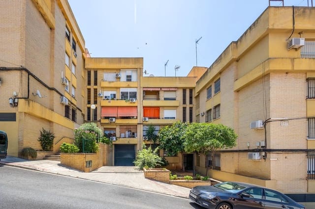 3 quarto Apartamento para venda em Alcalá de Guadaira com garagem - 129 000 € (Ref: 9470595)
