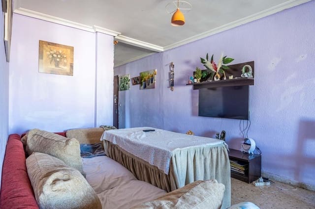 3 quarto Apartamento para venda em Alcalá de Guadaira com garagem - 129 000 € (Ref: 9470595)