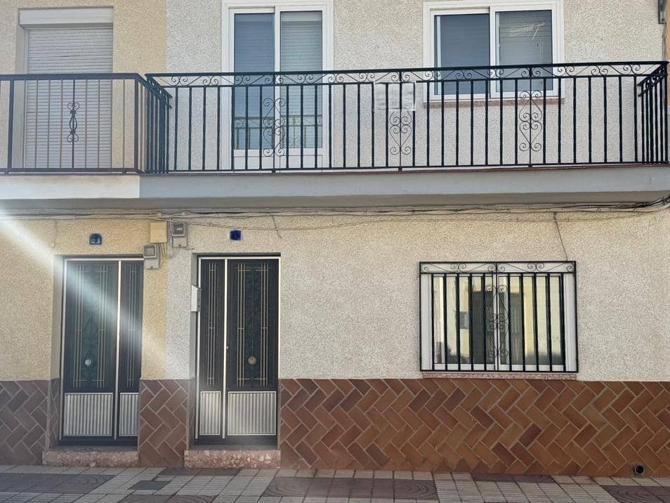 4 quarto Casa em Banda para venda em Viso del Marques com garagem - 80 000 € (Ref: 9470597)