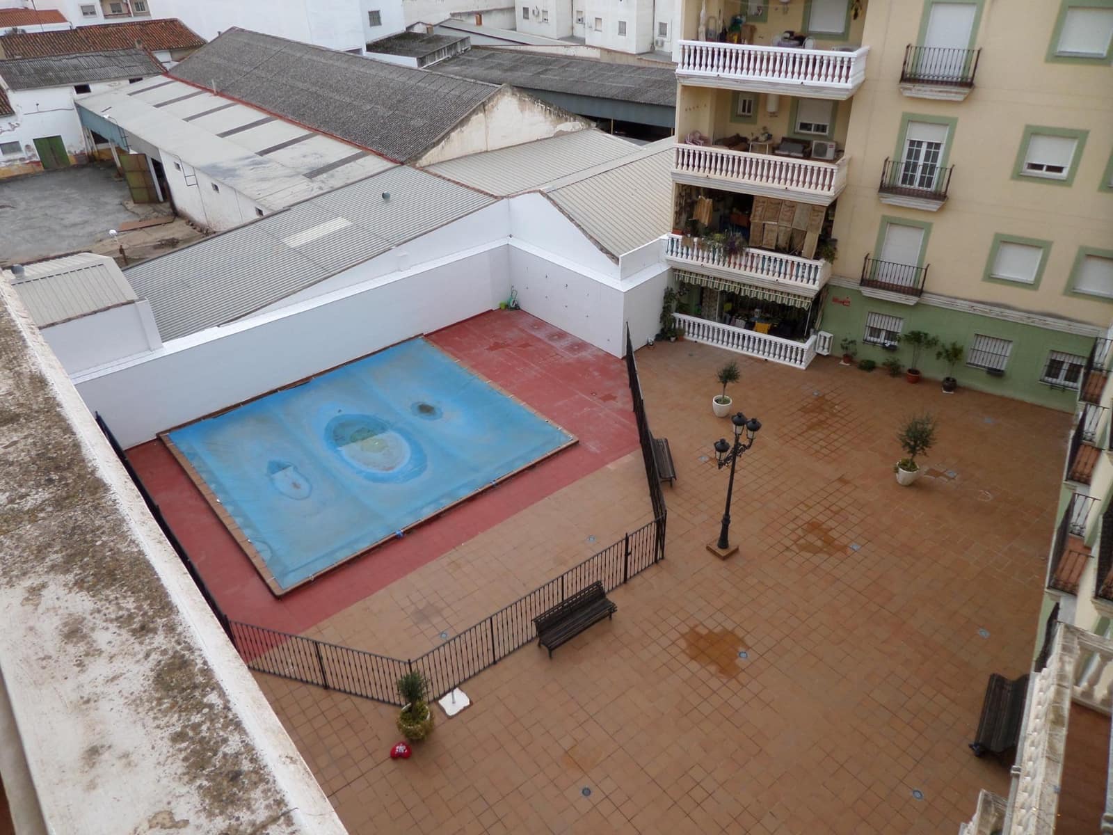 3 bedroom Flat for sale in Almendralejo with garage - € 105,000 (Ref: 9473093)