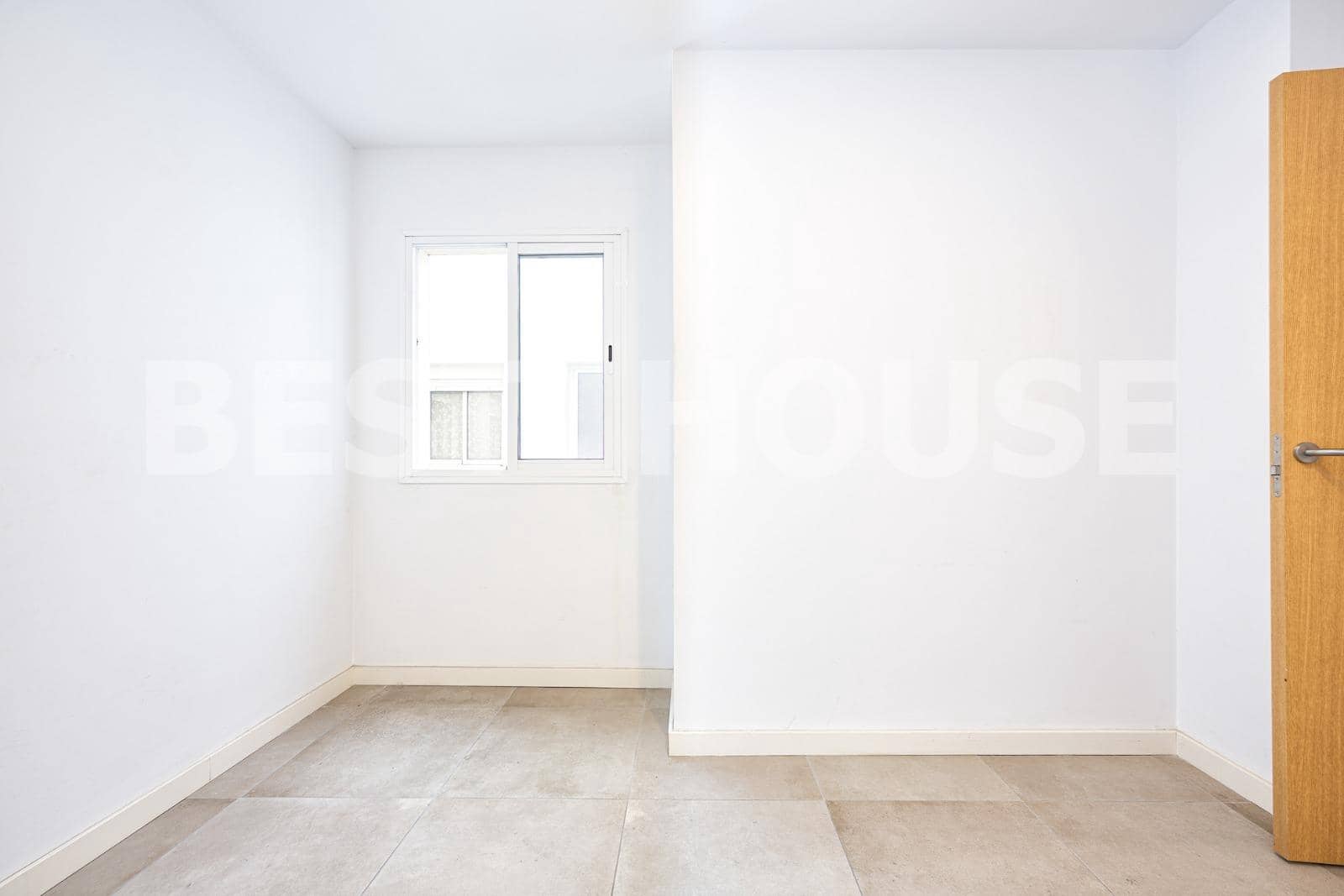 3 Zimmer Wohnung zu verkaufen in Almatriche - 235.000 € (Ref: 9473095)