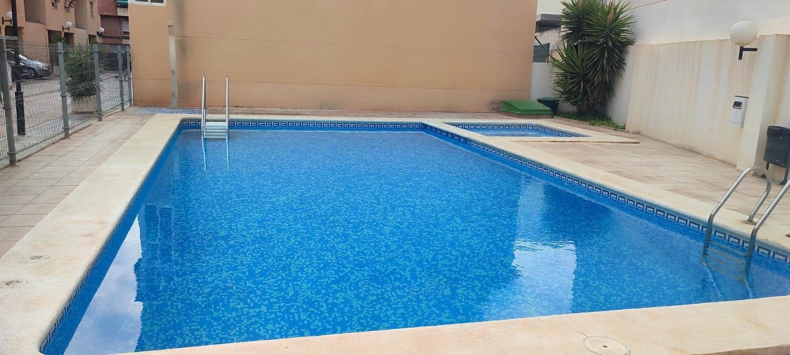 4 Zimmer Reihenhaus zu verkaufen in Muchamiel / Mutxamel mit Pool Garage - 300.000 € (Ref: 9473096)