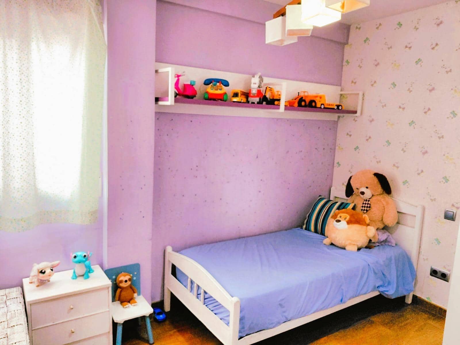 4 bedroom Flat for sale in Jaen city - € 220,000 (Ref: 9473098)