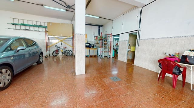 5 slaapkamer Rijtjeshuis te koop in Los Giles, Las Palmas de Gran Canaria met garage - € 430.000 (Ref: 9473102)