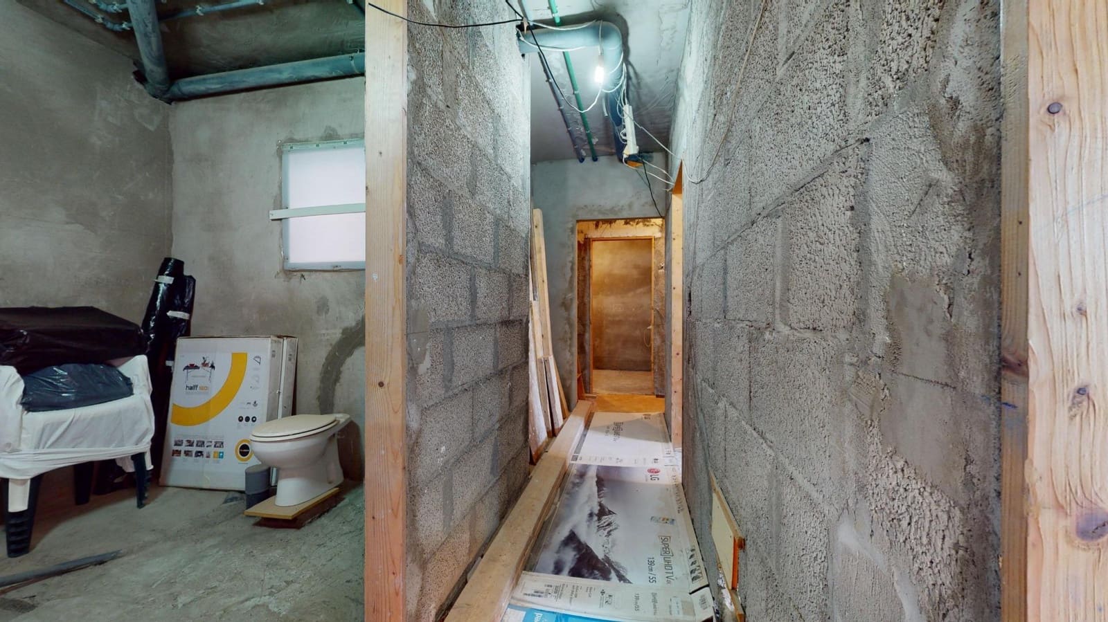 5 slaapkamer Rijtjeshuis te koop in Los Giles met garage - € 430.000 (Ref: 9473102)