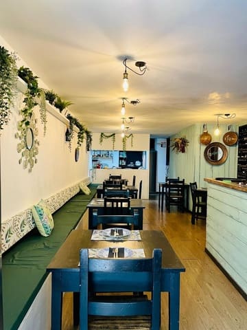 Commercial for rent in A Coruña city - € 1,000 (Ref: 9482126)