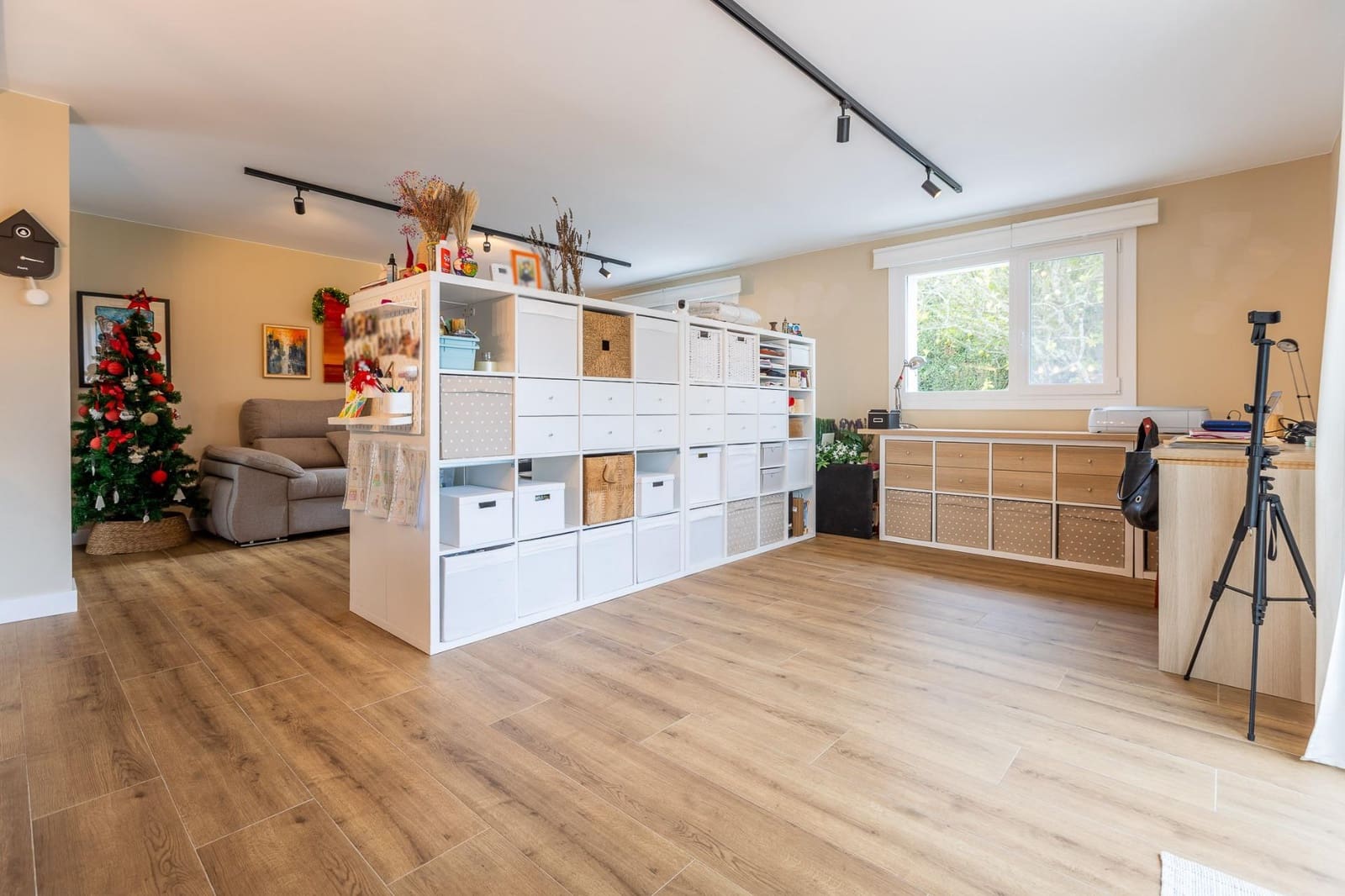 3 bedroom Villa for sale in Bergondo with pool - € 515,000 (Ref: 9485325)