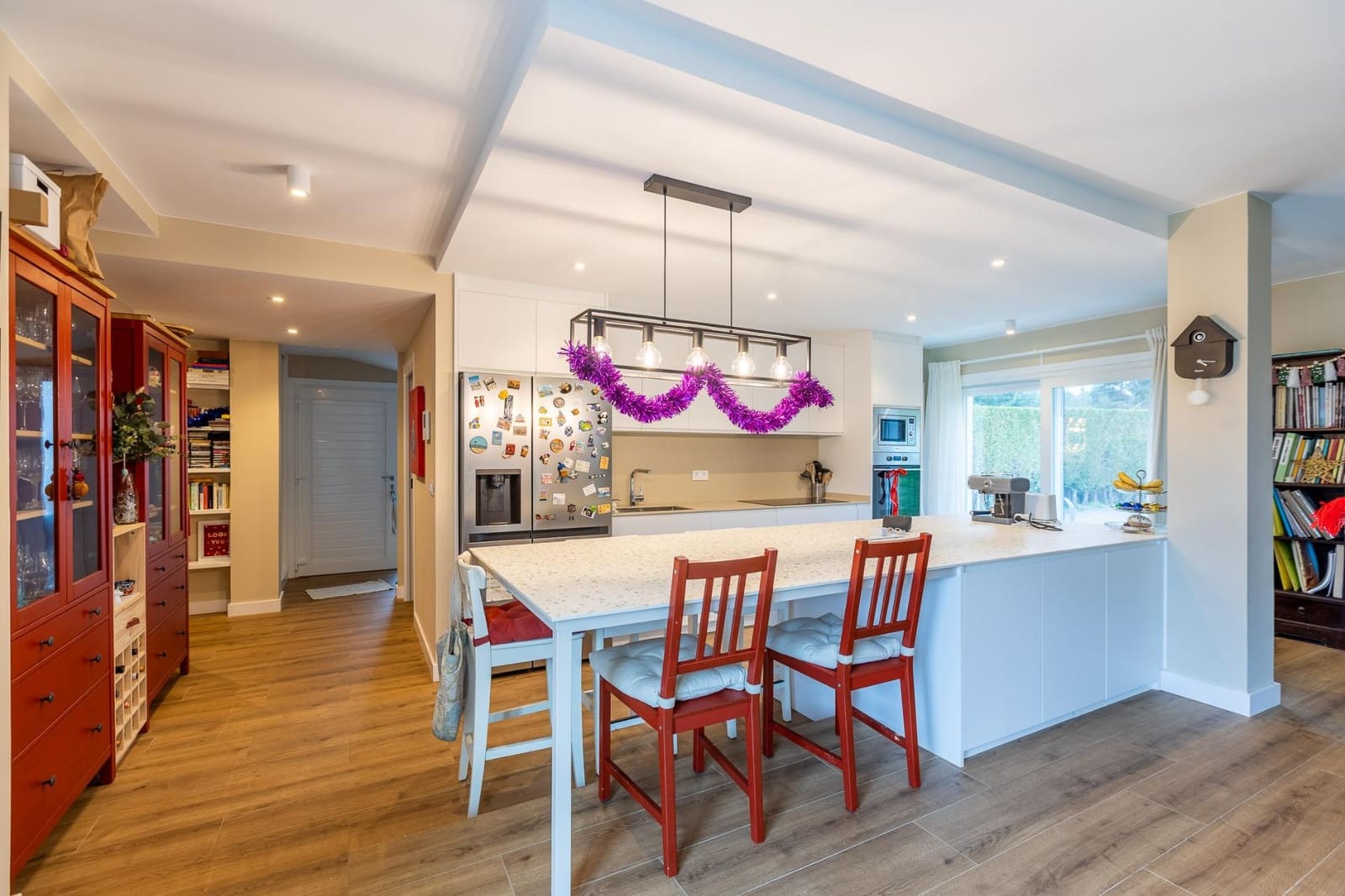 3 bedroom Villa for sale in Bergondo with pool - € 515,000 (Ref: 9485325)