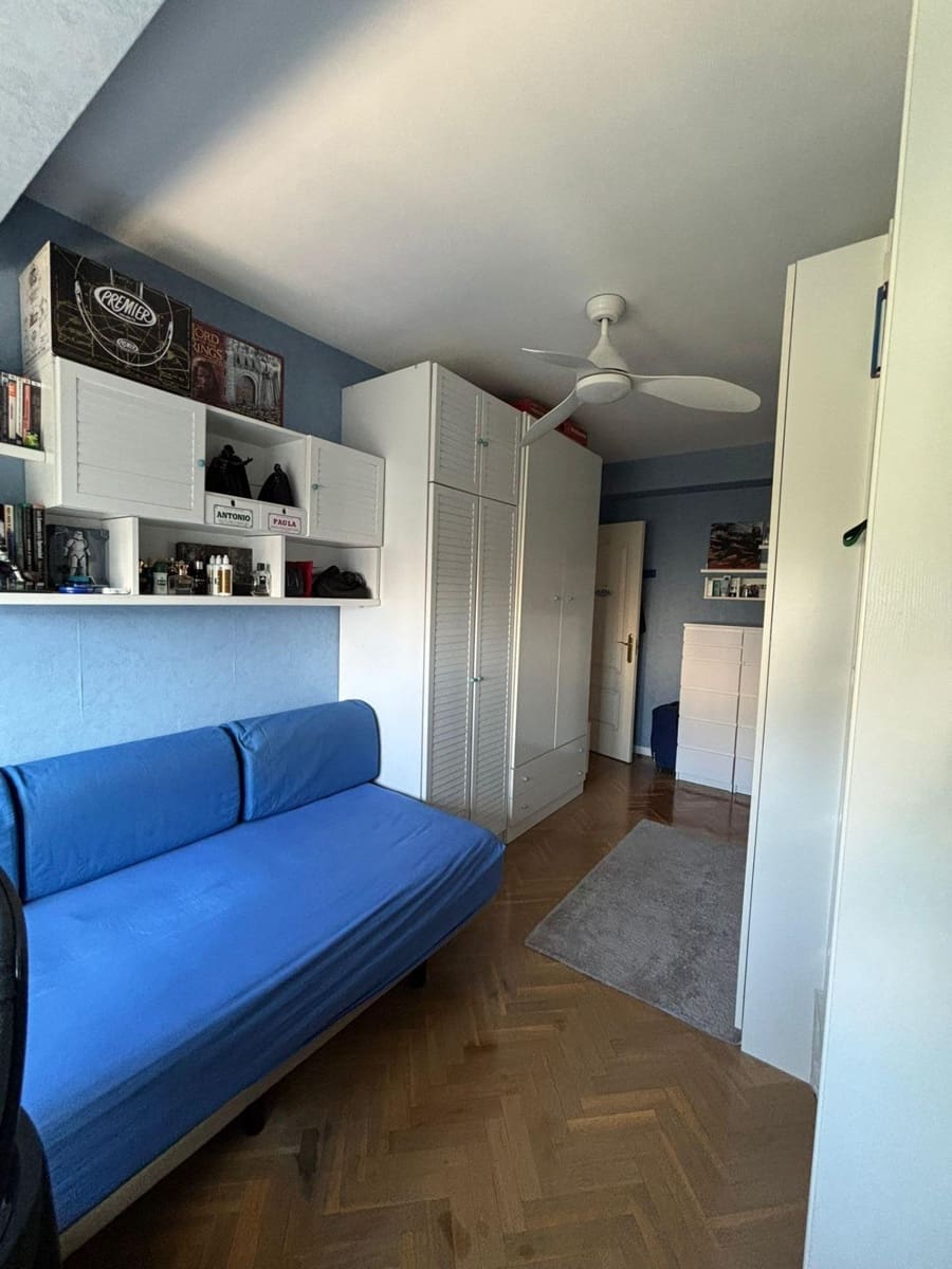 5 soveværelse Rækkehus til salg i Pozuelo de Alarcon med swimmingpool garage - € 1.349.000 (Ref: 9491718)