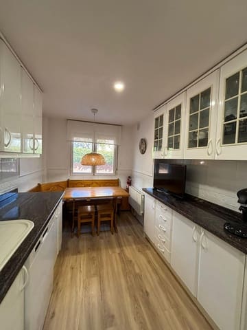 5 soveværelse Rækkehus til salg i Pozuelo de Alarcón med swimmingpool garage - € 1.349.000 (Ref: 9491718)