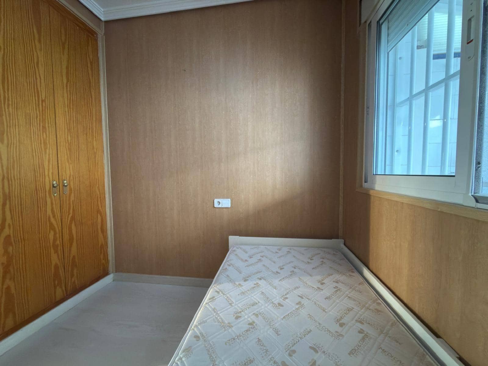 Adosado de 3 habitaciones en San Pedro del Pinatar en venta con garaje - 187.000 € (Ref: 9496374)