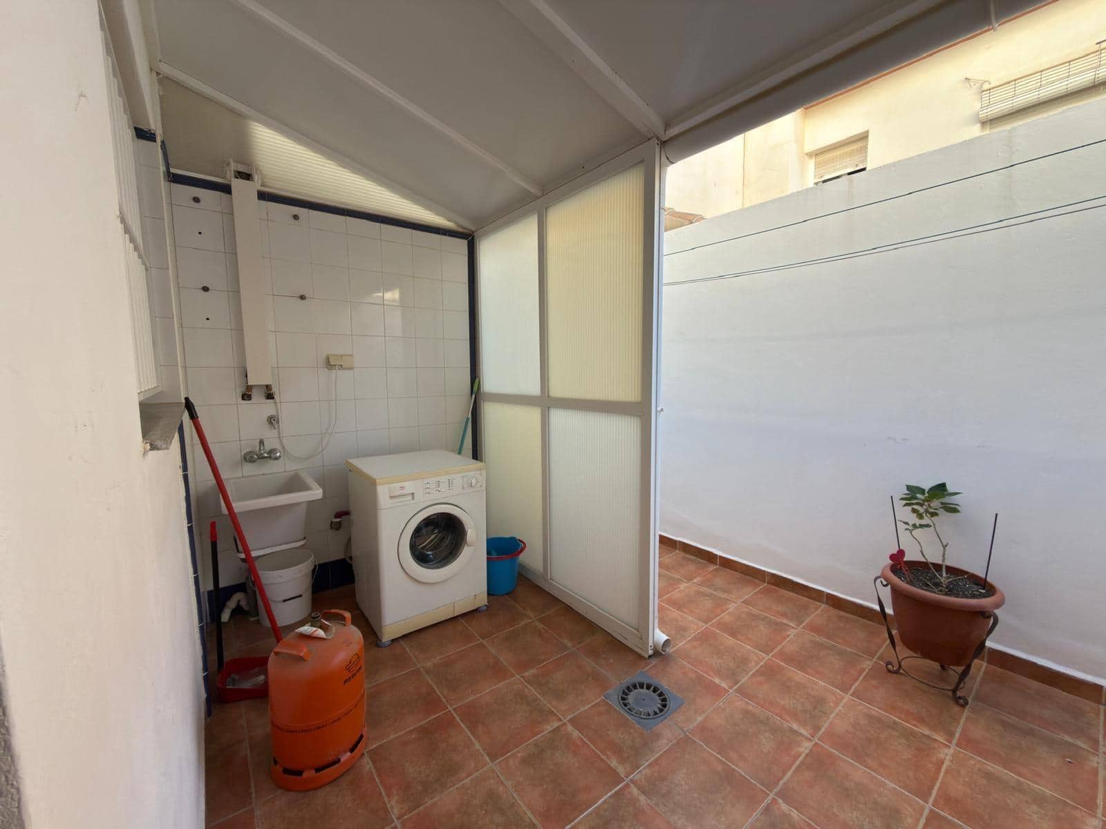 Adosado de 3 habitaciones en San Pedro del Pinatar en venta con garaje - 187.000 € (Ref: 9496374)