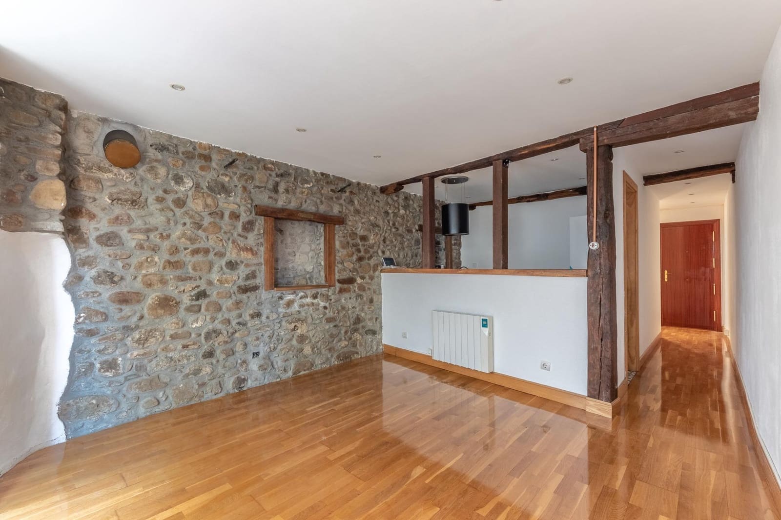 2 bedroom Flat for sale in Bermeo - € 275,000 (Ref: 9496376)