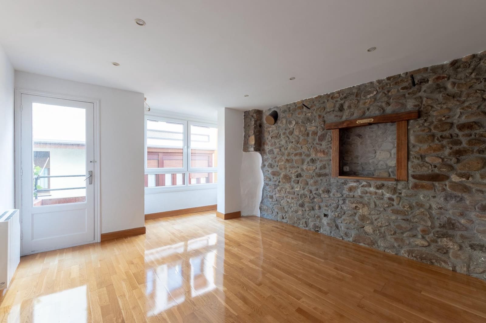 2 bedroom Flat for sale in Bermeo - € 275,000 (Ref: 9496376)