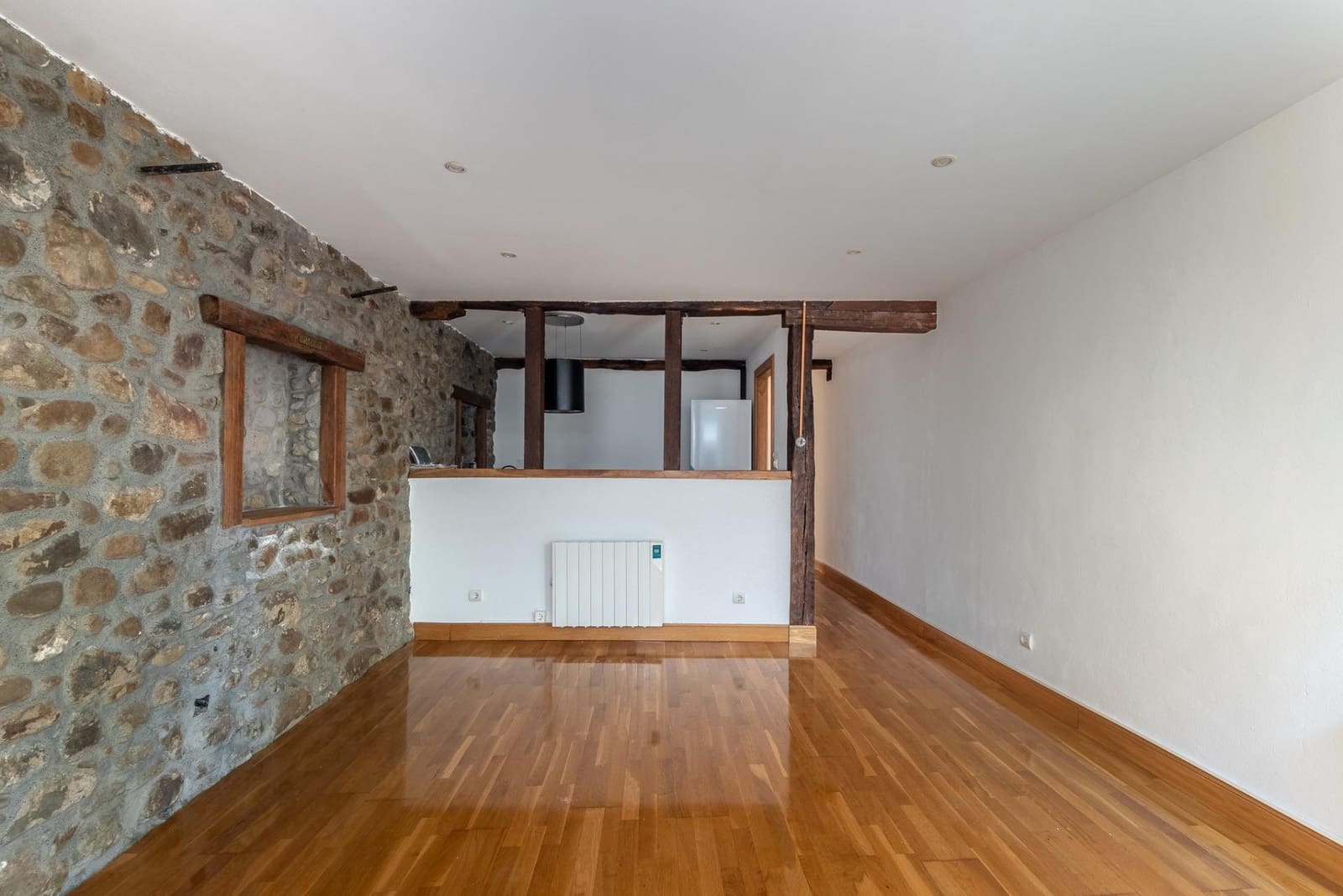2 bedroom Flat for sale in Bermeo - € 275,000 (Ref: 9496376)