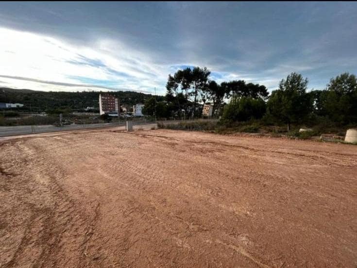 Building Plot for sale in Chiva - € 75,000 (Ref: 9497547)