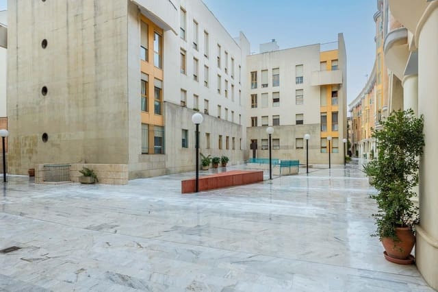 1 bedroom Flat for sale in Seville city - € 399,000 (Ref: 9497548)