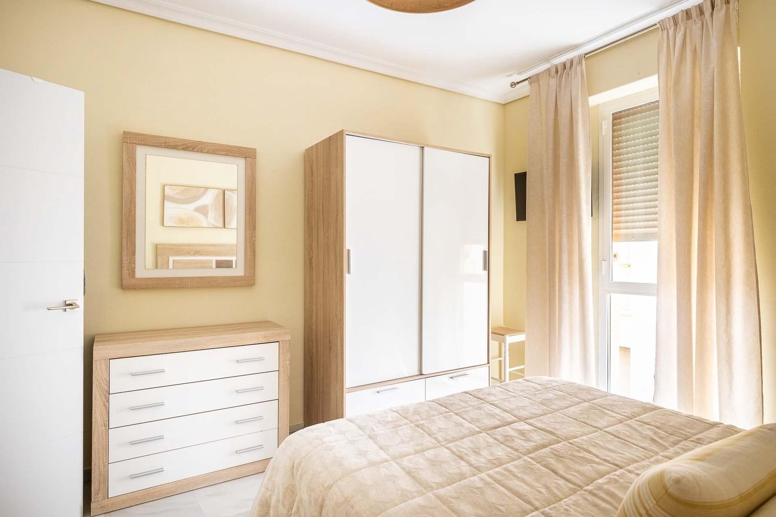 1 bedroom Flat for sale in Seville city - € 399,000 (Ref: 9497548)