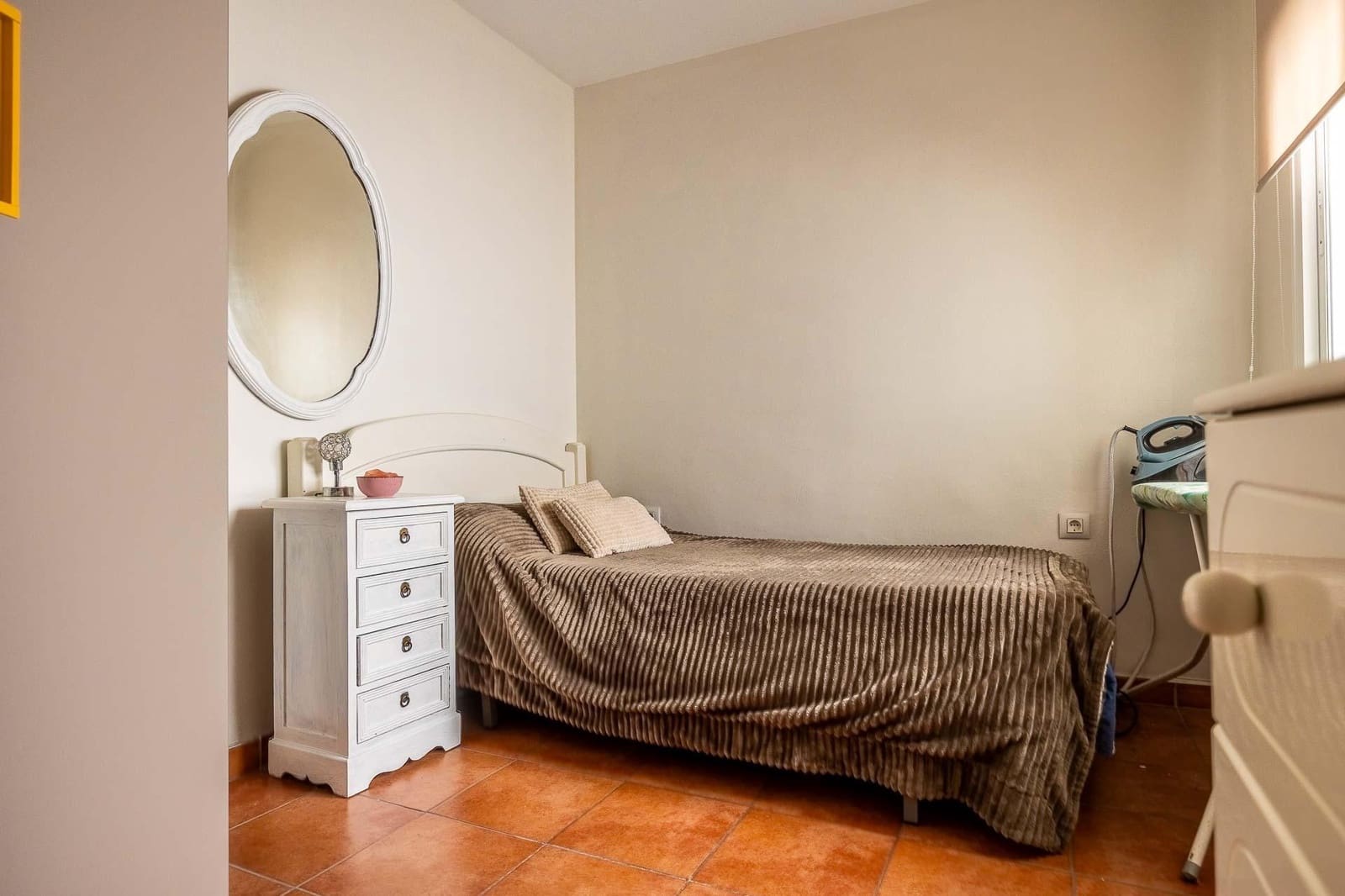 2 bedroom Flat for sale in Alcala de Guadaira - € 129,900 (Ref: 9497549)