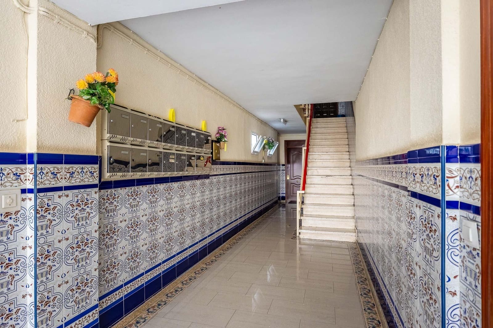 2 bedroom Flat for sale in Alcala de Guadaira - € 129,900 (Ref: 9497549)