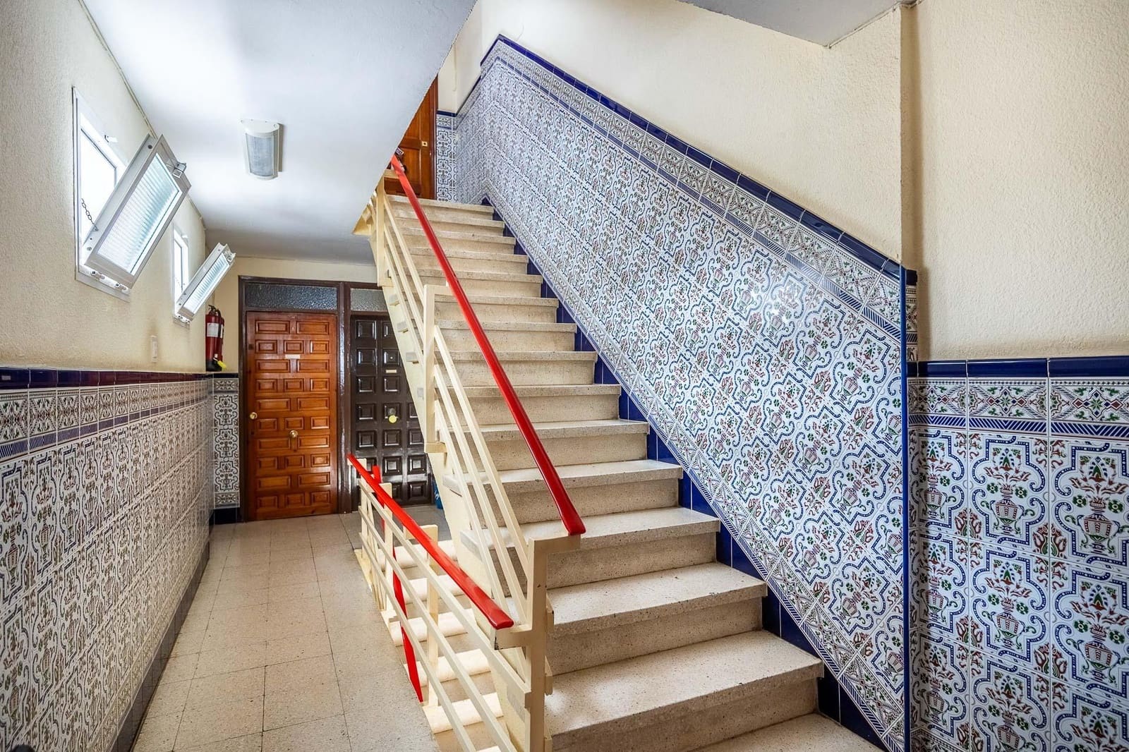 2 bedroom Flat for sale in Alcala de Guadaira - € 129,900 (Ref: 9497549)